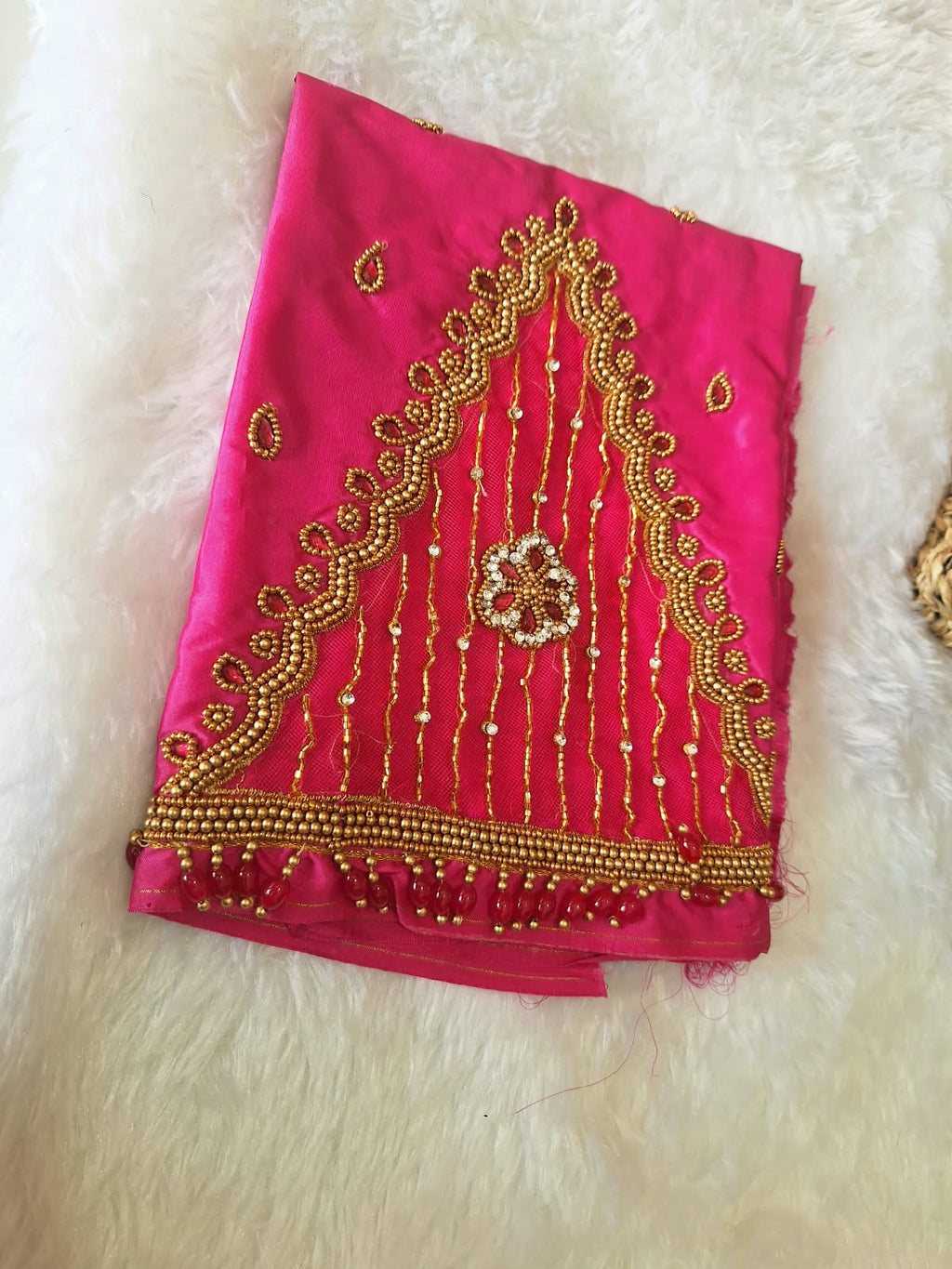 Bridal saree with Netted aari blouse
