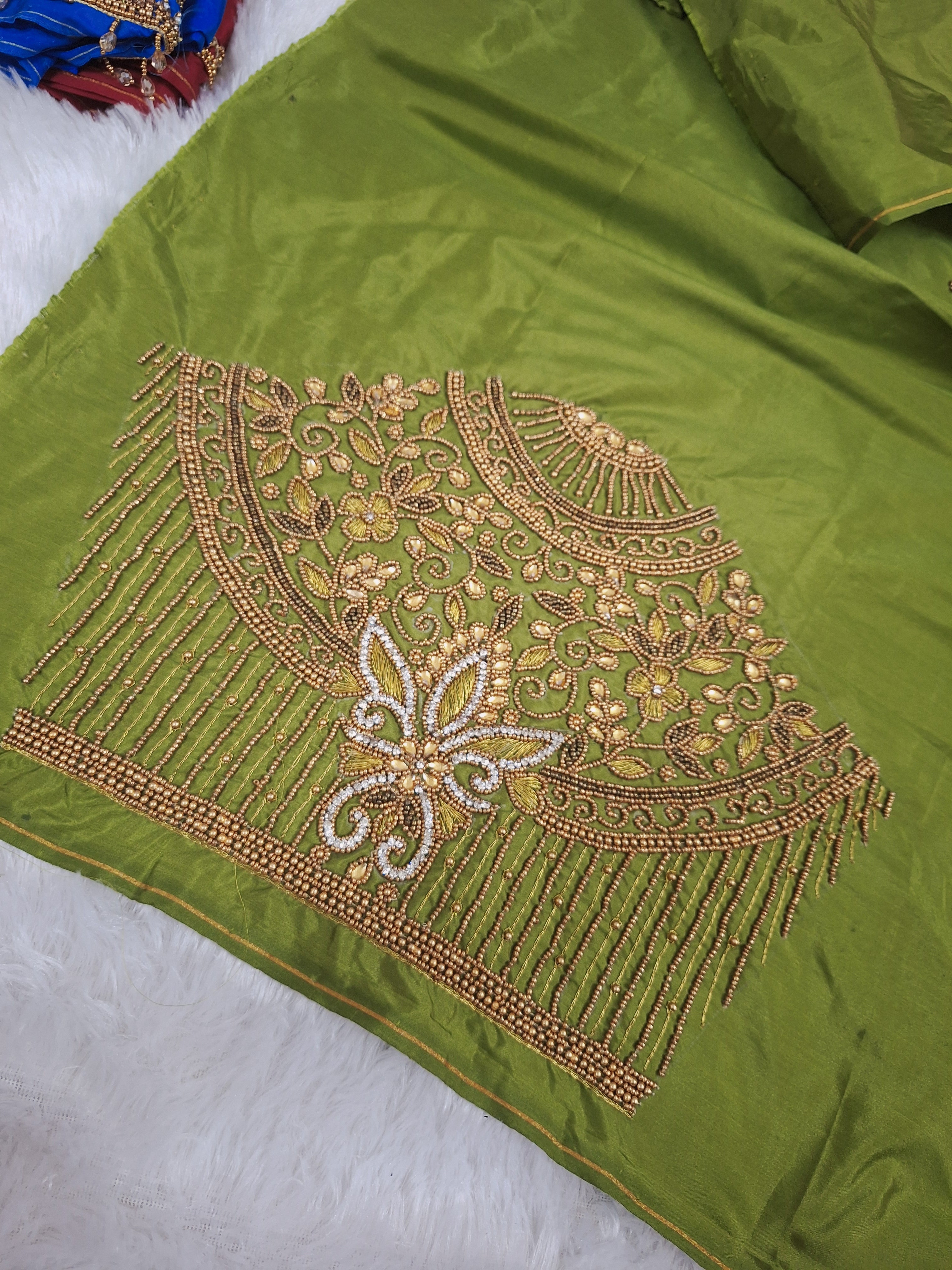 1.25mtr bridal aari blouse
