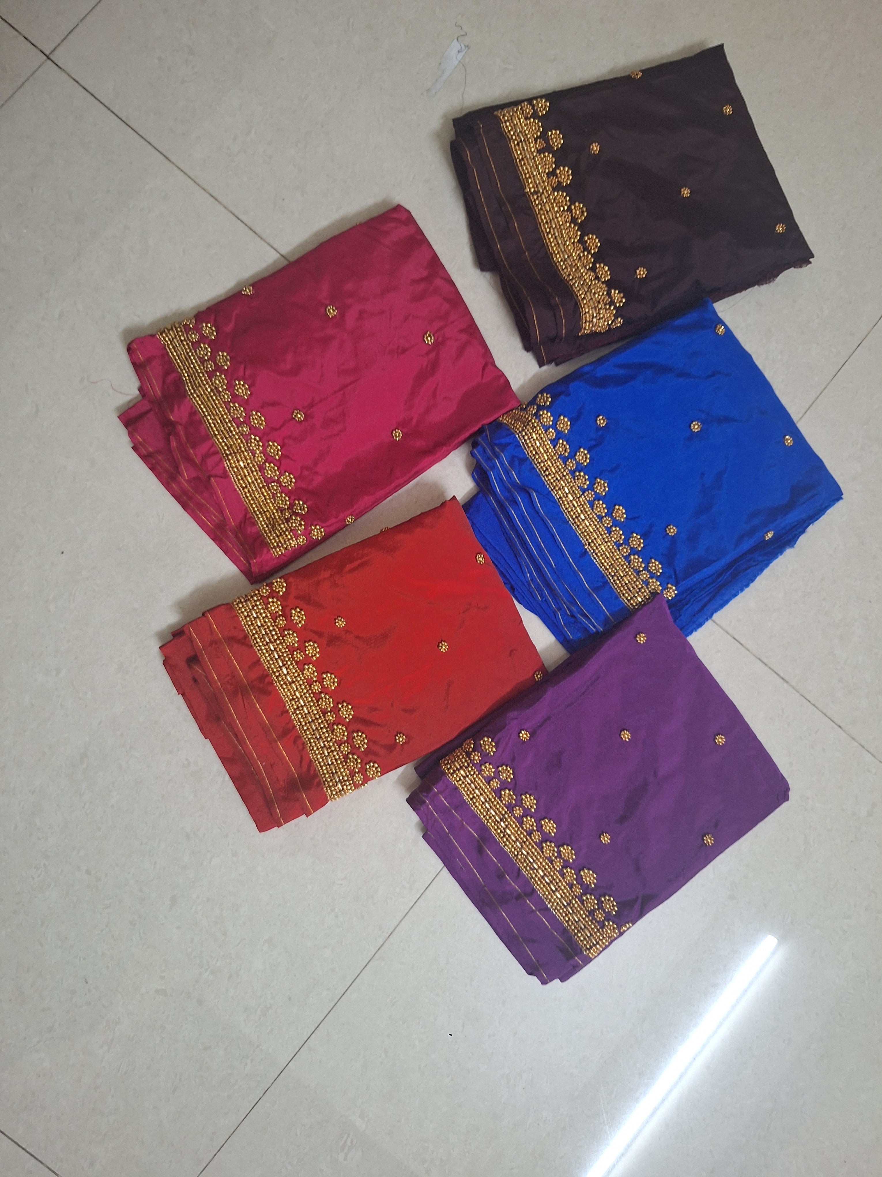 Oversized aari materials