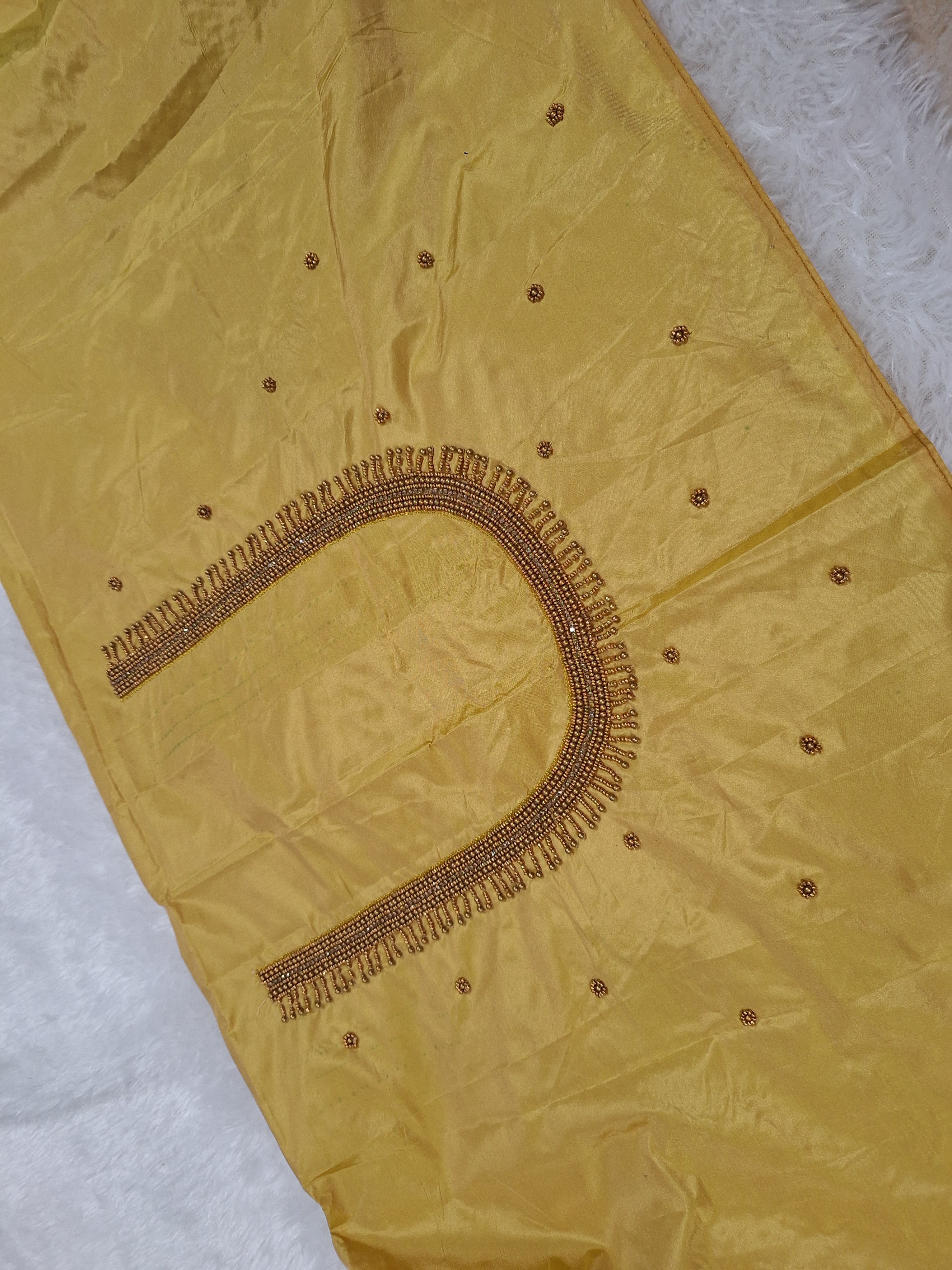 1.25mtr bridal aari blouse