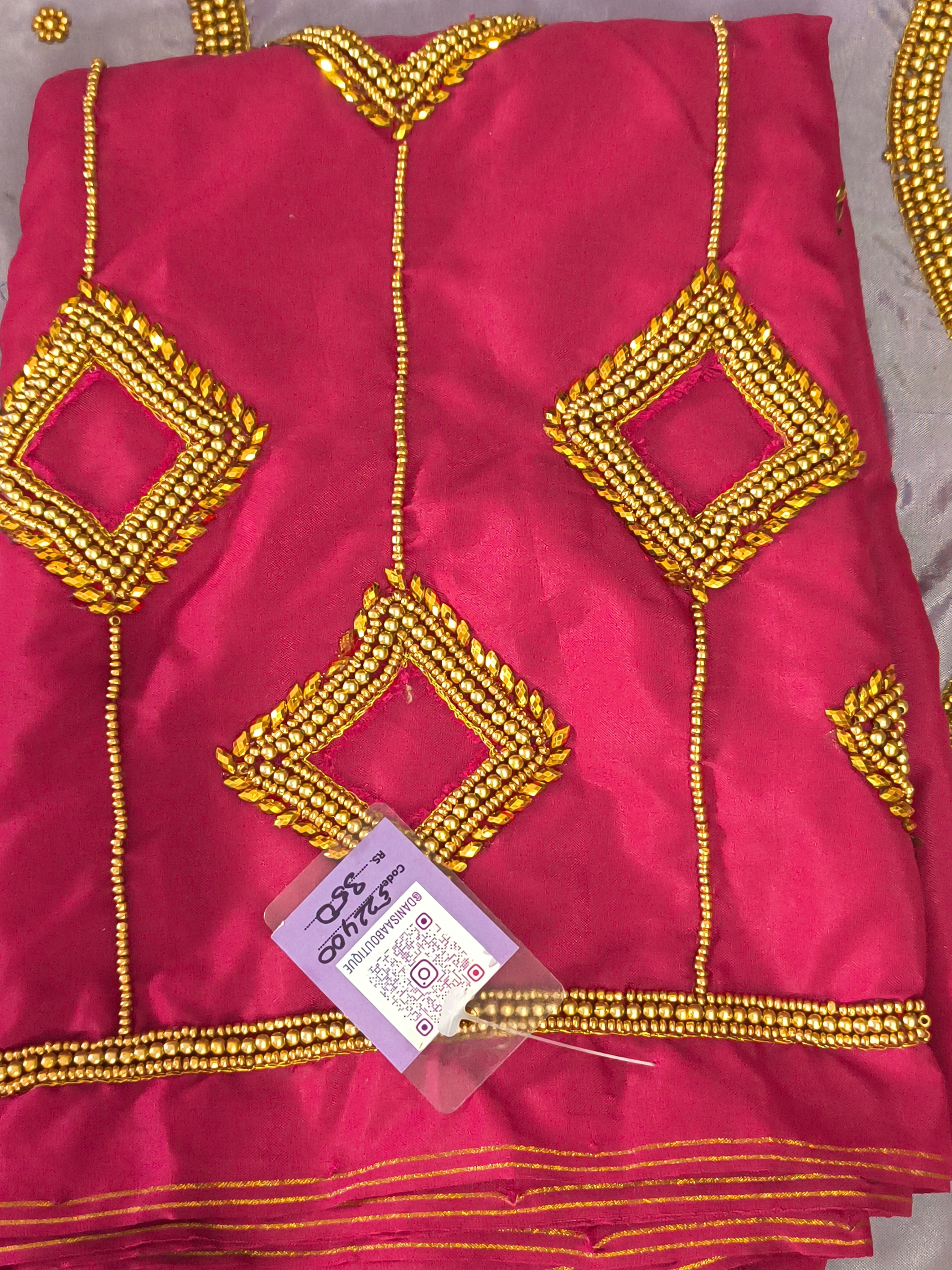 Cut Work Aari Blouse – Hand Aari with Intricate Cut-Work Details